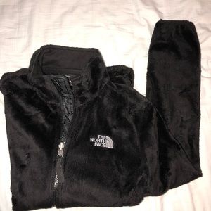 Woman’s North Face Osito zip-up jacket